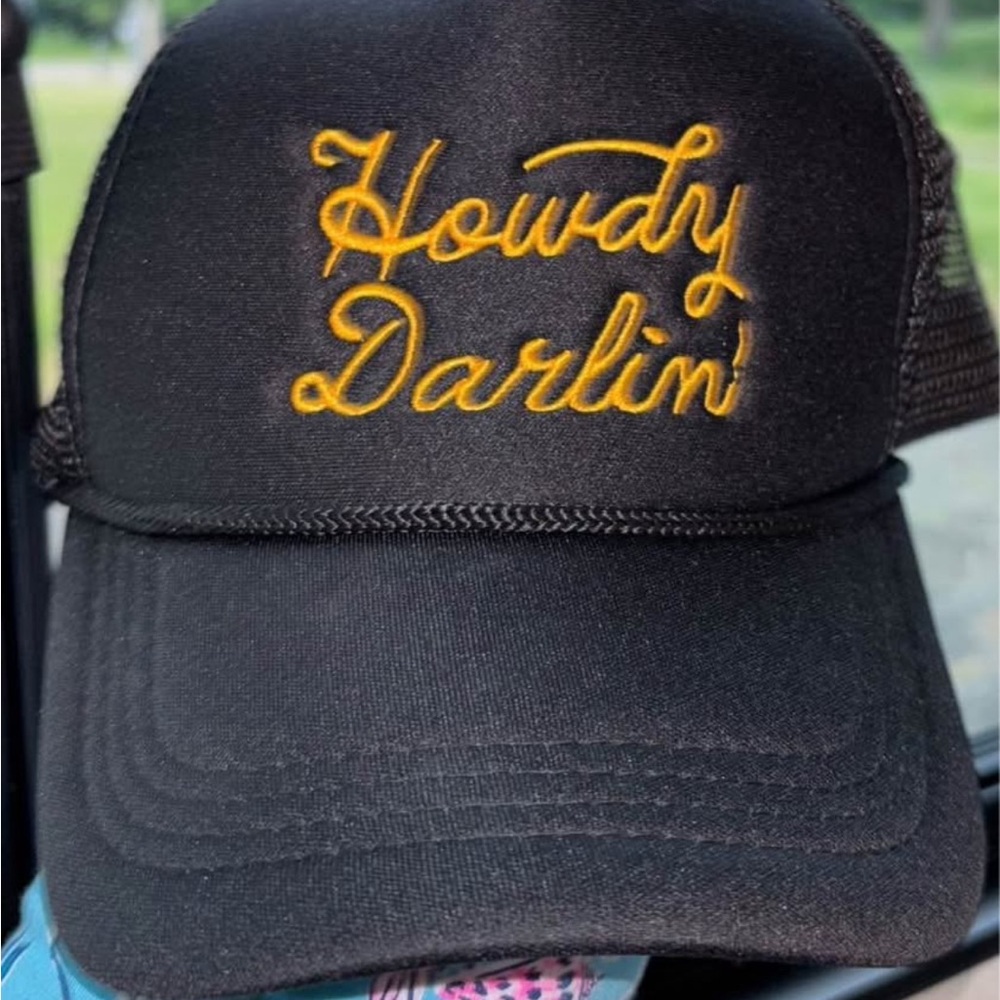 Howdy darling trucker hat